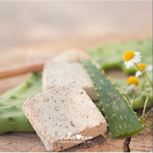 Mascarilla sólida antiacné de arcilla verde y nopal